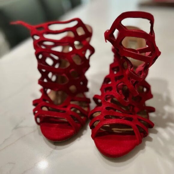 Red * Sleek* Sexy* Heels - Picture 1 of 5
